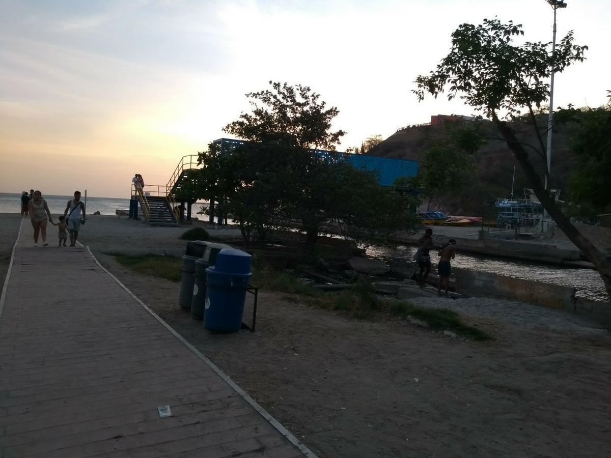 Apartamento Edificio Los Laureles Santa Marta  Luaran gambar
